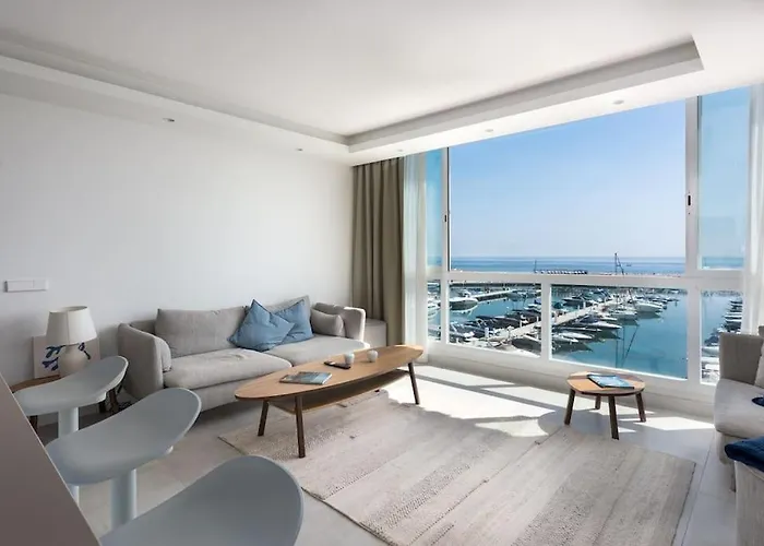 Διαμέρισμα Views Frontline Puerto Banus *